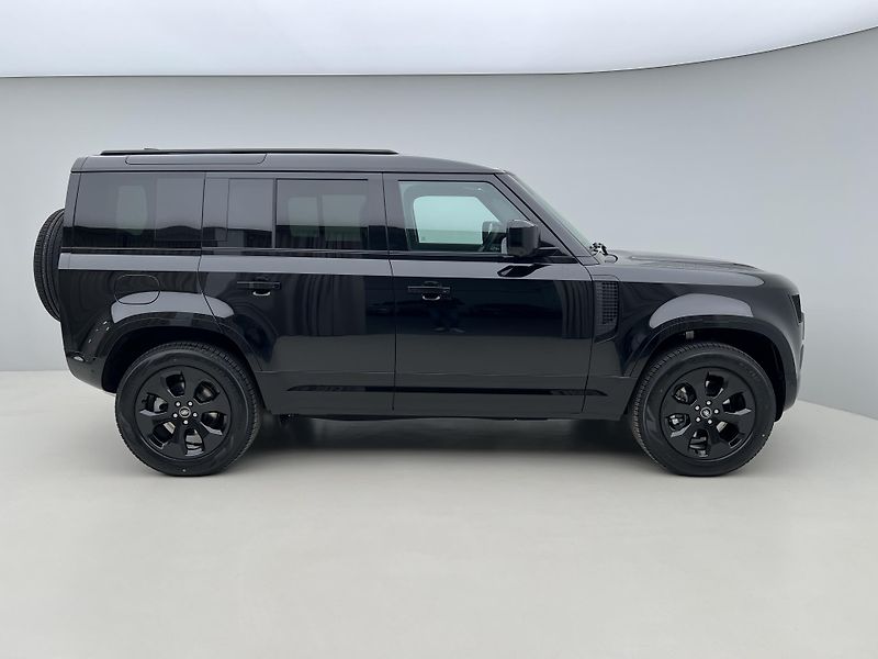 Land Rover Defender (2025) 110 D250 X-DYNAMIC SE AWD Aut - fotka 7 z 45