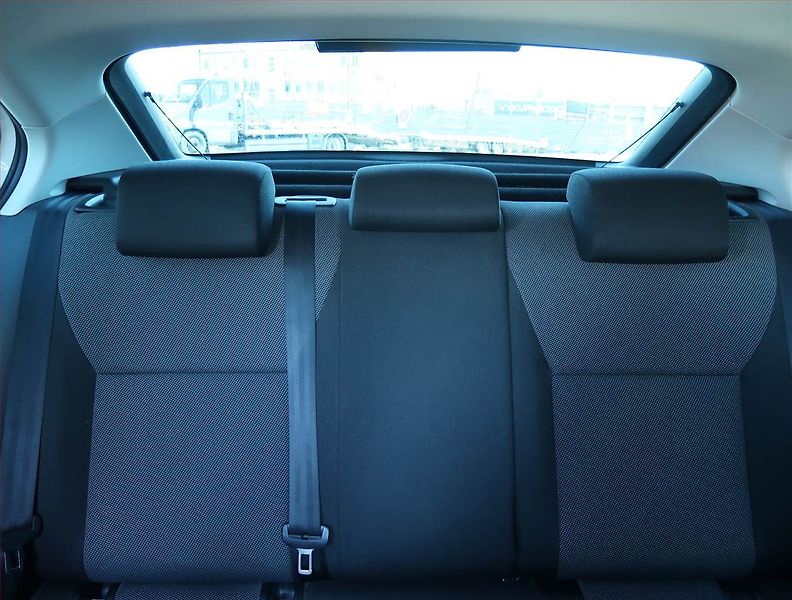 Škoda Octavia (2014) 1.2 TSI, Serv.kniha - fotka 10 z 15