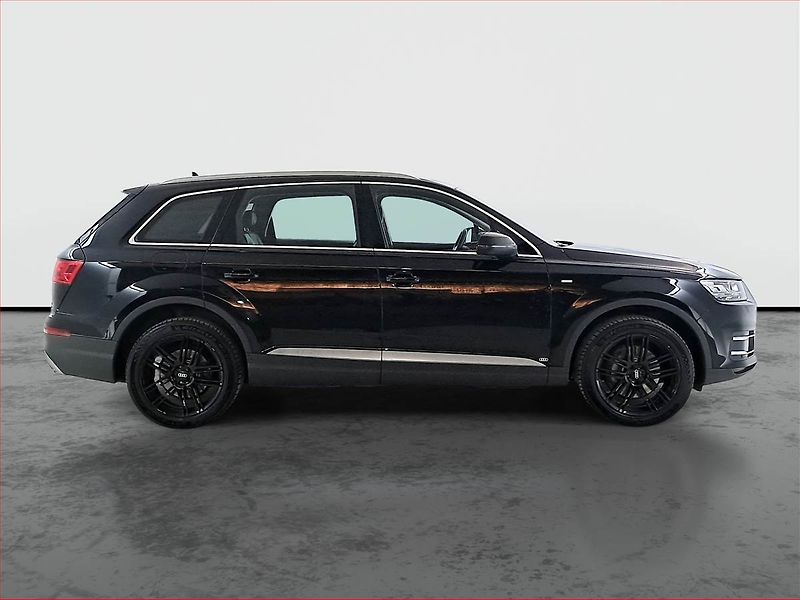 Audi Q7 (2019) 45 TDI - fotka 6 z 26