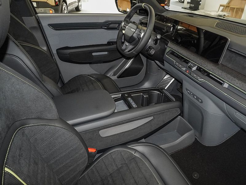Kia EV9 GT AWD Panorama 6 míst - fotka 9 z 17