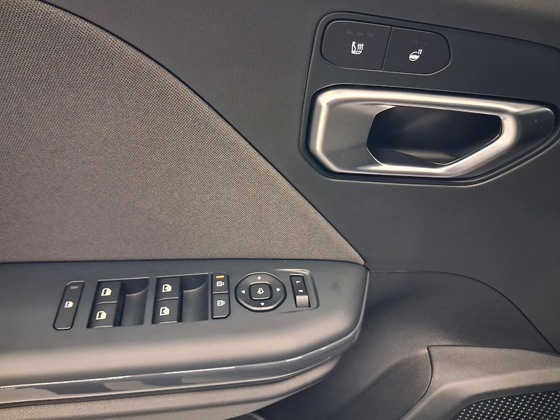 Kia K4 (2026)  1,0 T-GDi GPF EXCLUSIVE - fotka 9 z 10