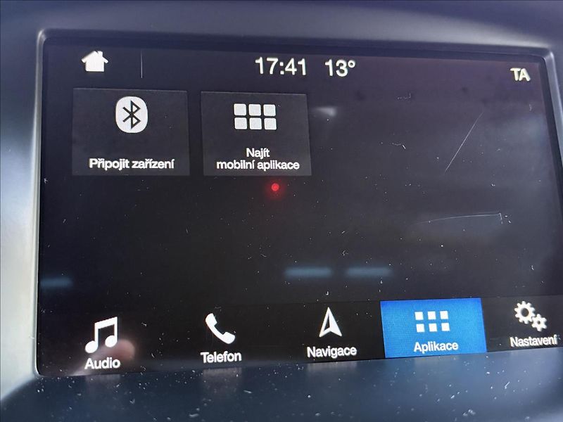 Ford Focus 2,0 TDCi ST 136kW Xen,Šíbr,Nav - fotka 20 z 46