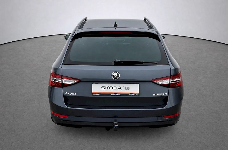 Škoda Superb (2015) Combi Ambition Business  2,0 T - fotka 34 z 36