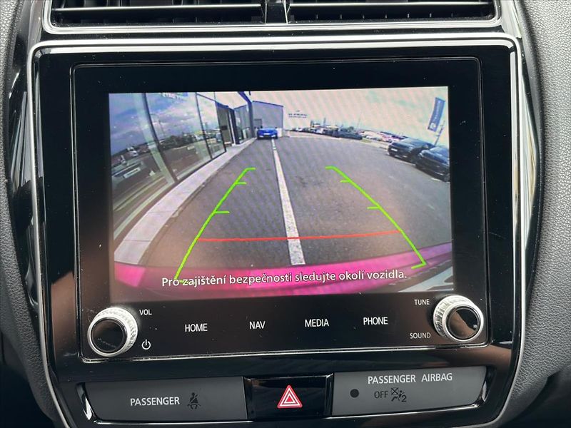 Mitsubishi ASX 2,0 MIVEC  4WD CVT Intro Editi - fotka 18 z 27