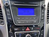 Hyundai i30 (2015) 1.6CRDi, ČR, AC - náhled 16