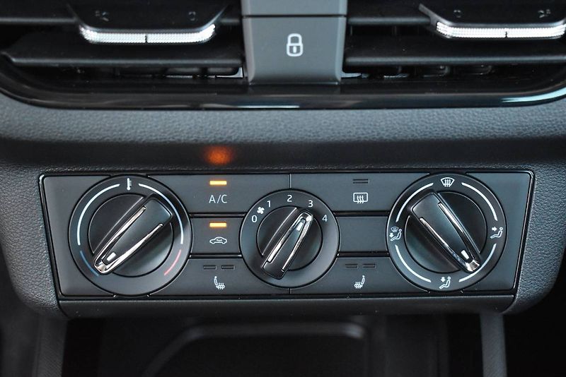 Škoda Kamiq (2022) 1.0TSI 81kW záruka - fotka 23 z 23