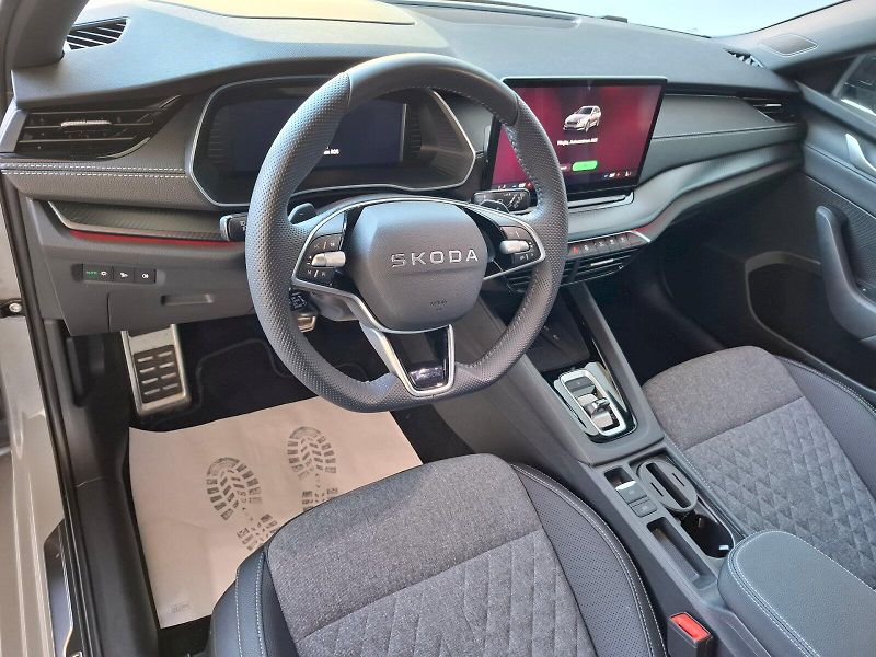 Škoda Octavia (2025) COMBI SPORTLINE 2,0 TDI 110 KW - fotka 6 z 30