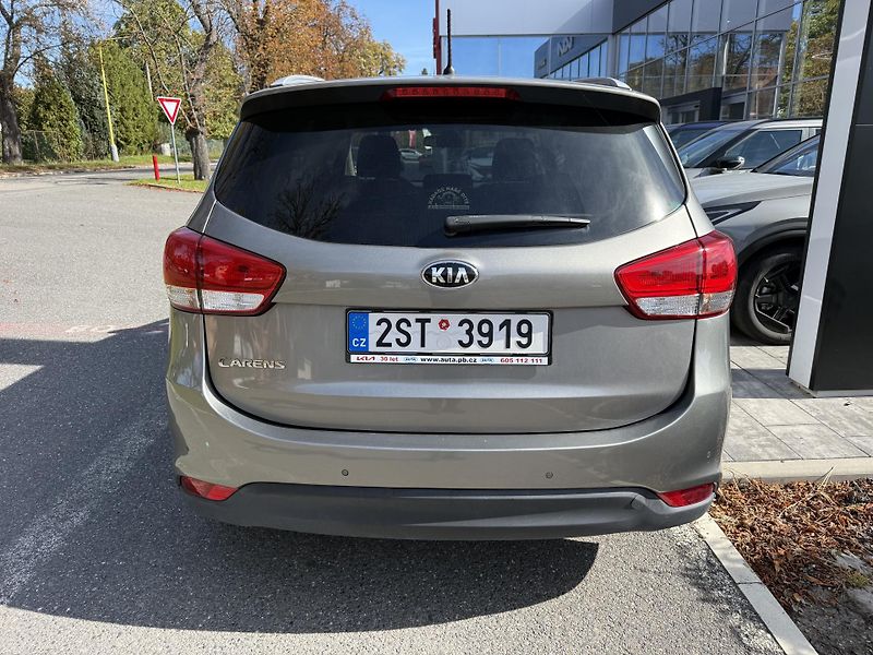 Kia Carens 1.6 GDi 99kw - fotka 9 z 10