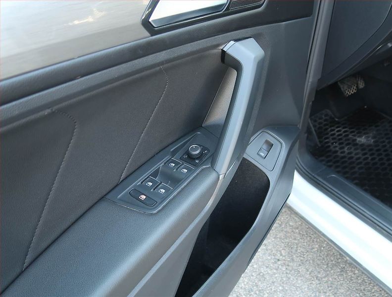 Volkswagen Tiguan Allspace (2018) 2.0 TDI, 4X4, Automat - fotka 18 z 21