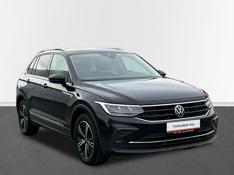 Volkswagen Tiguan Life 2,0 TDI 110 kW 6G - fotka 6 z 23