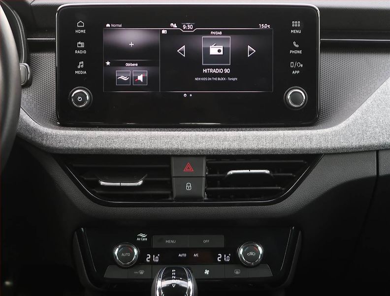 Škoda Kamiq (2025) Selection 1.0 TSI - fotka 12 z 24