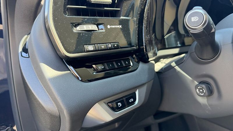 Lexus RX 450h plus 450H 2,5 PHEV LUXURY - fotka 24 z 29