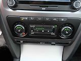 Škoda Octavia (2009) 1.9 TDi, Ambiente - náhled 17