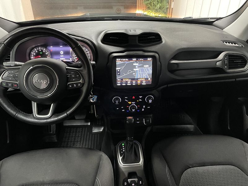 Jeep Renegade 1.3 T4 AT ČR 1.MAJ.SERVIS NAVI - fotka 19 z 23