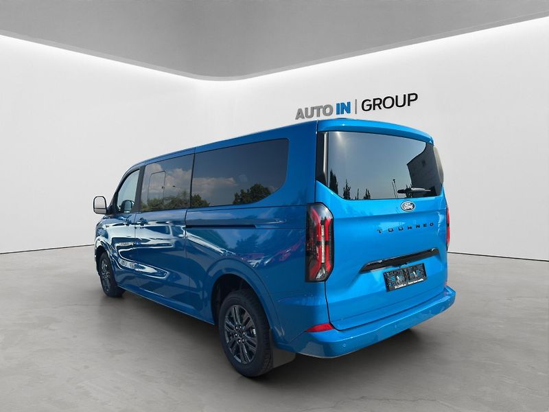 Ford Tourneo Custom (2026) 2,0 EcoBlue L2 TITANIUM - fotka 4 z 15