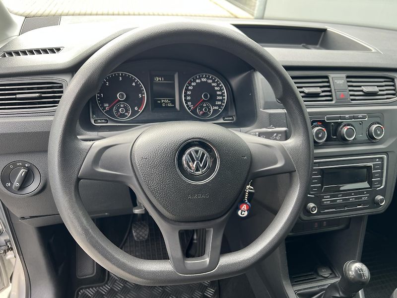 Volkswagen Caddy (2019) 2,0TDi 55kW - fotka 14 z 25