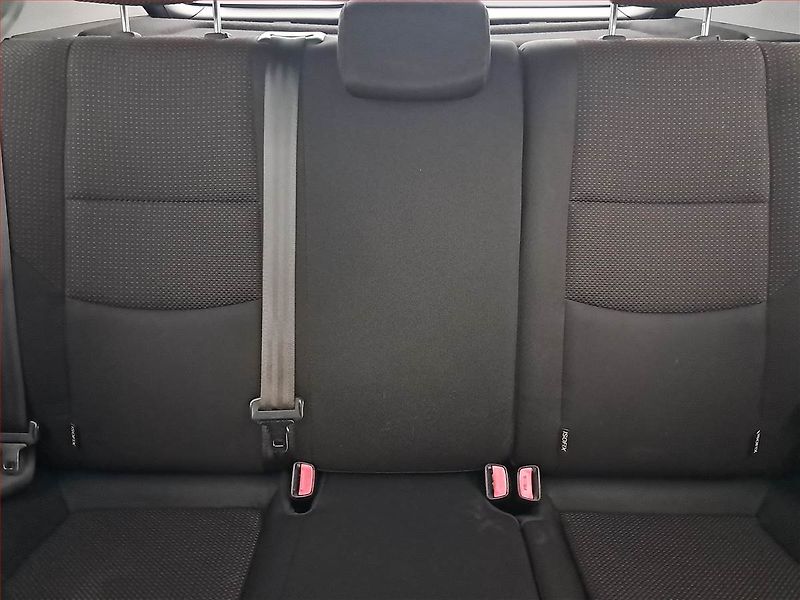 Hyundai i30 (2011) 1.4 CVVT, LPG, po STK, Tažné - fotka 10 z 16