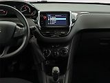 Peugeot 208 (2017) 1.2 PureTech, ČR,1.maj - náhled 11