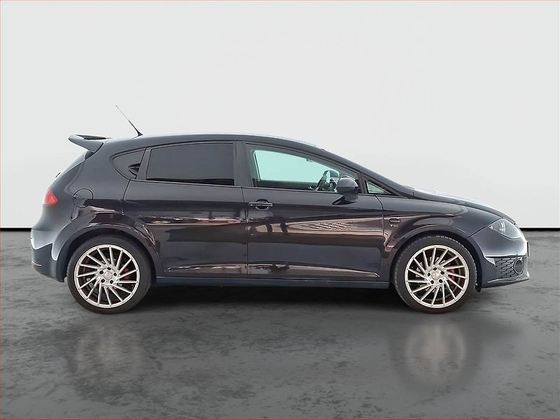 Seat Leon (2010) Comfort 1.8 TSI, jezdí výborně - fotka 6 z 18