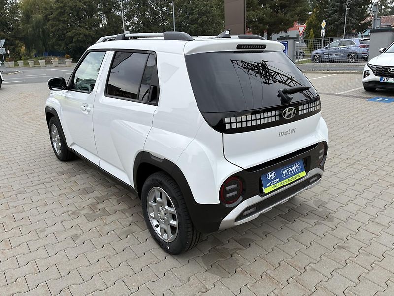 Hyundai Inster 4S POWER 49 kWh STYLE - fotka 5 z 27
