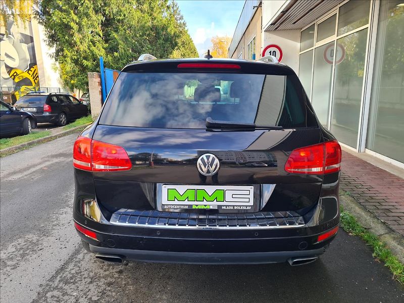 Volkswagen Touareg 4.2TDi*EXCLUSIVE*TAŽNÉ*KAM - fotka 5 z 45