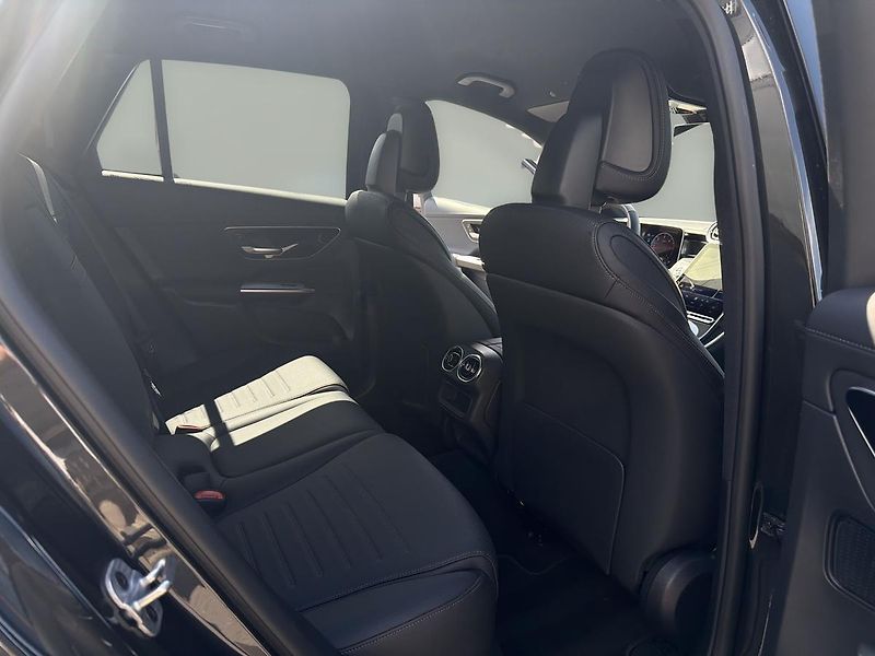 Mercedes-Benz GLC 220d 4M, CZ, 1.majitel - fotka 14 z 17
