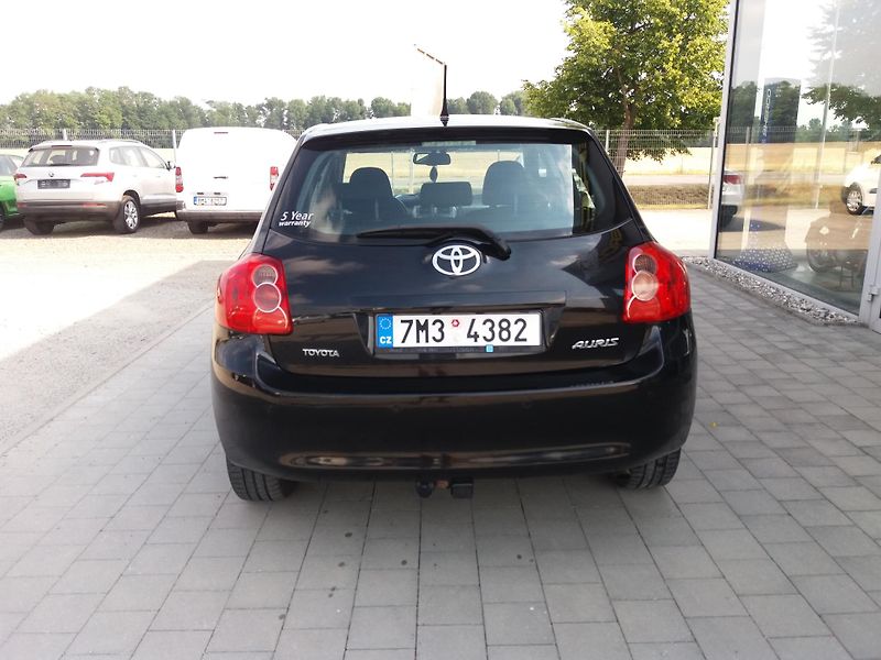 Toyota Auris 1.4VVTi,71kW,DIG.KLIMA,TAŽNY!! - fotka 5 z 27