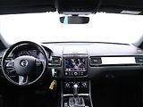 Volkswagen Touareg 3,0 TDI 193kW CZ Masaj DPH - náhled 28