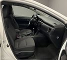 Toyota Corolla 1.6 ACTIVE TREND+ - náhled 9
