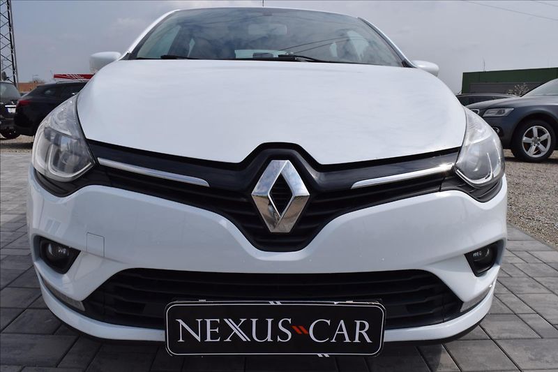 Renault Clio 1,2 i 54KW KLIMA ALU - fotka 2 z 47