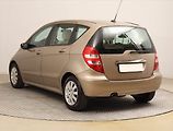 Mercedes-Benz Třídy A (2005) A 170 , Klima, pěkný stav - náhled 3