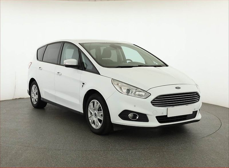 Ford S-MAX (2016) 2.0 TDCi, 4X4, Navi, Tempomat - fotka 1 z 15