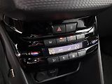Peugeot 2008 (2017) 1.6 BlueHDi, ČR,1.maj - náhled 16