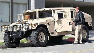 Hummer H1 Arnolda Schwarzeneggera.