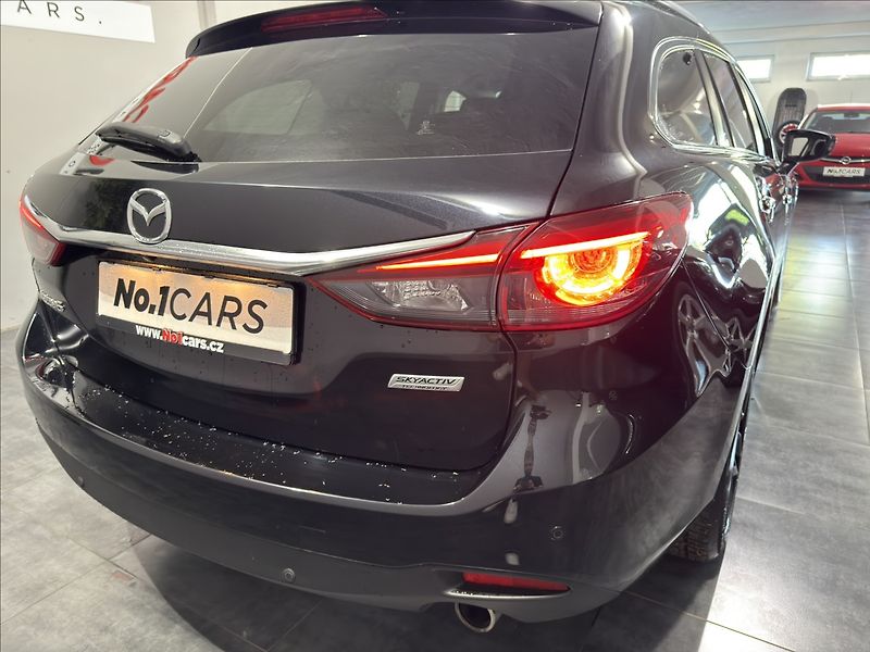 Mazda 6 2,2   D 1.MAJITEL 1.ROK ZÁRUKA - fotka 31 z 41