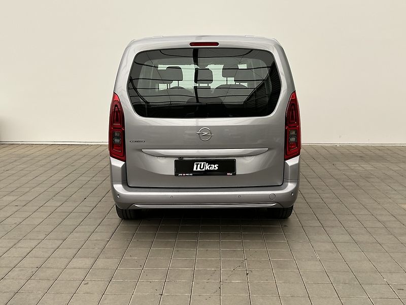 Opel Combo 1.2 Turbo Life L2H1 - fotka 4 z 32