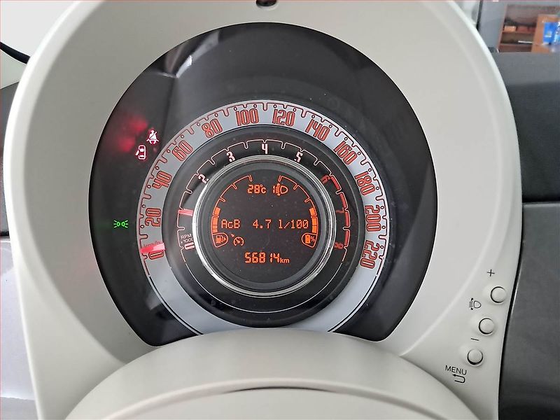 Fiat 500 (2023) 1.0 mild-hybrid, Serv.kniha - fotka 11 z 15