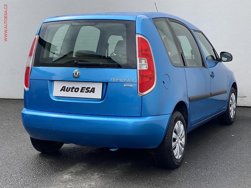 Škoda Roomster (2008) 1.2i, 2.maj,ČR, STK4/28 - fotka 4 z 15
