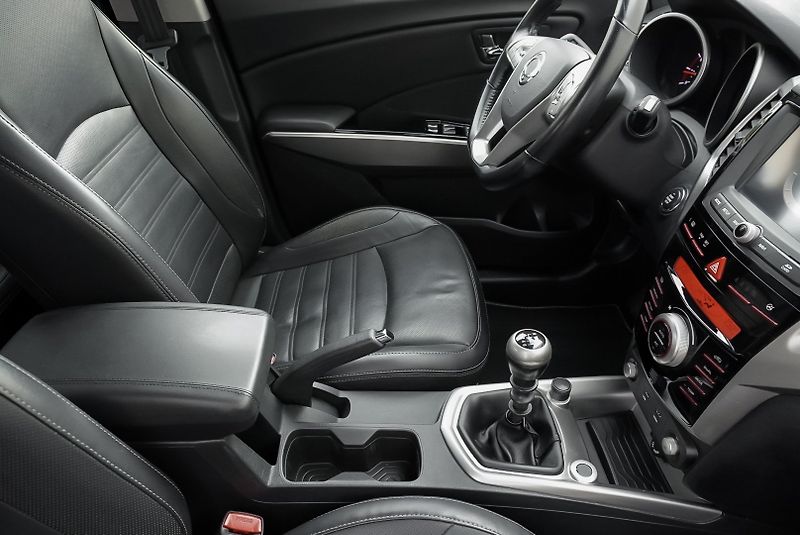 SsangYong Tivoli 1.6i 94kW Edition GO - fotka 11 z 30