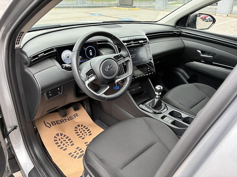 Hyundai Tucson 1.6CRD 85kW REZERVACE - fotka 9 z 31