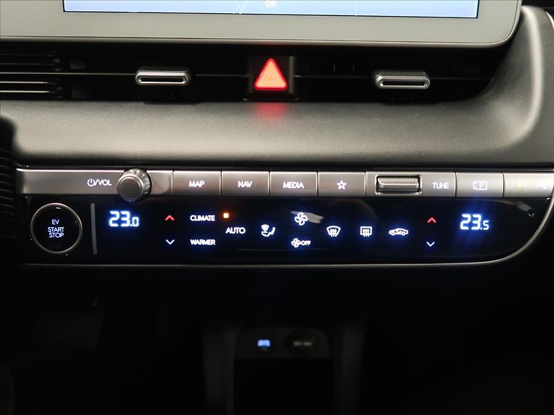 Hyundai Ioniq 5 Dynamiq Zánovní SOH 97,6% - fotka 29 z 35