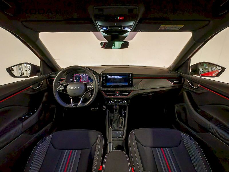 Škoda Kamiq (2025) 1.5 TSI 110 kW DSG Monte Carlo - fotka 5 z 29