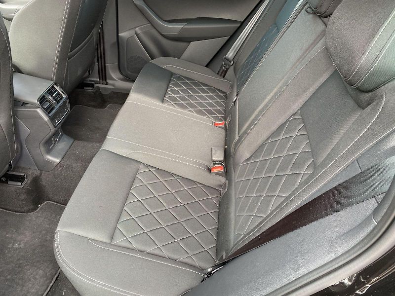 Škoda Karoq (2024) 2.0 TDI 4x4 DSG SportLine - fotka 7 z 36