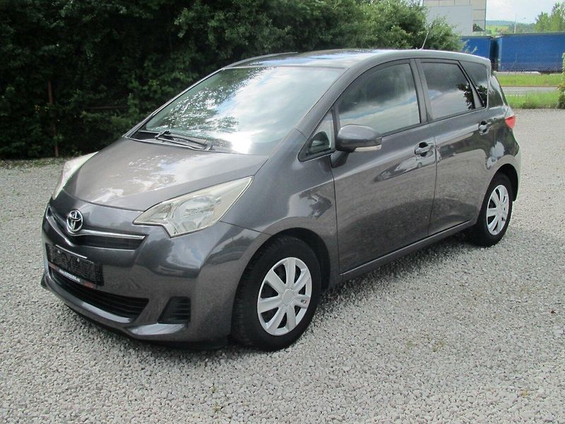Toyota Verso S 1.3 - fotka 1 z 18