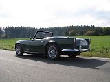 Krásný a netradiční Triumph TR4.
