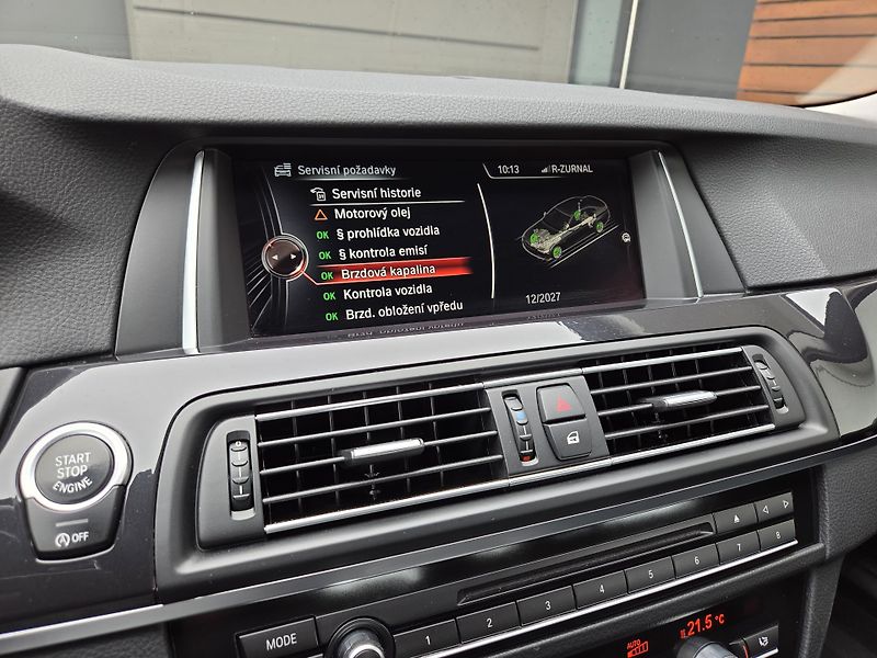 BMW Řada 5 525d xDrive ČR DPH  - fotka 29 z 44
