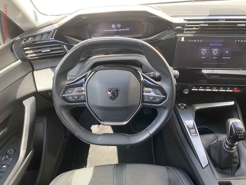 Peugeot 308 (2022) 1.5 HDi, Allure, LED, navi - fotka 11 z 18