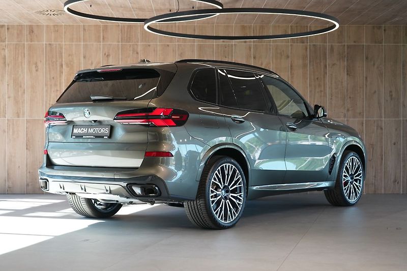 BMW X5 40d xDrive, Harman/Kardon, HUD - fotka 5 z 50