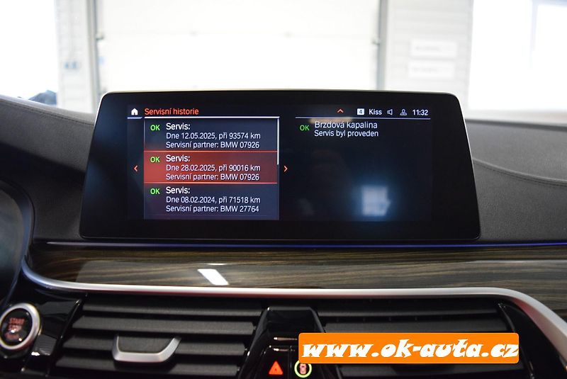 BMW Řada 5 2.0d LUXURY-LINE 98 000 KM TZ - fotka 54 z 74