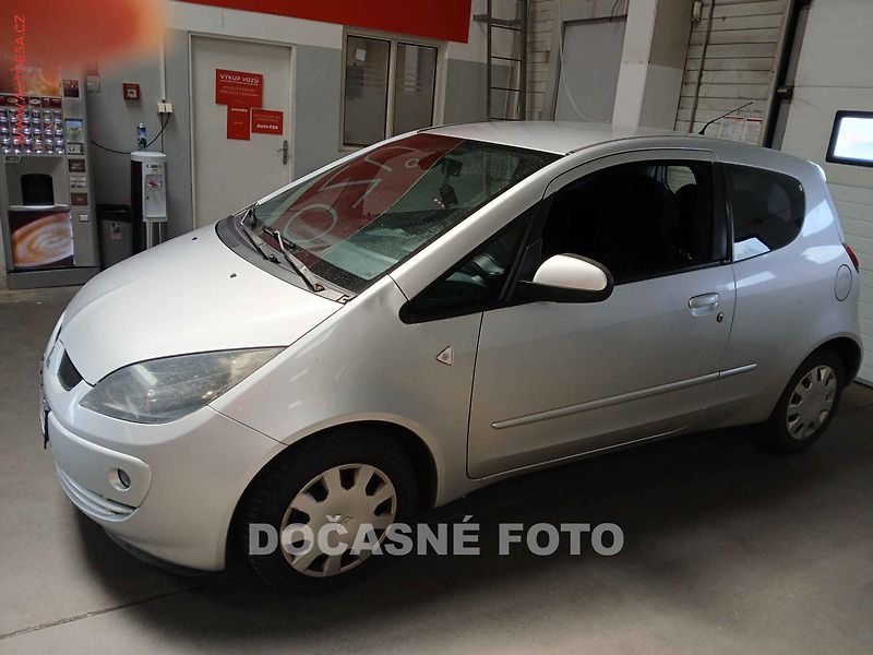 Mitsubishi Colt (2008) 1.3 - fotka 1 z 3